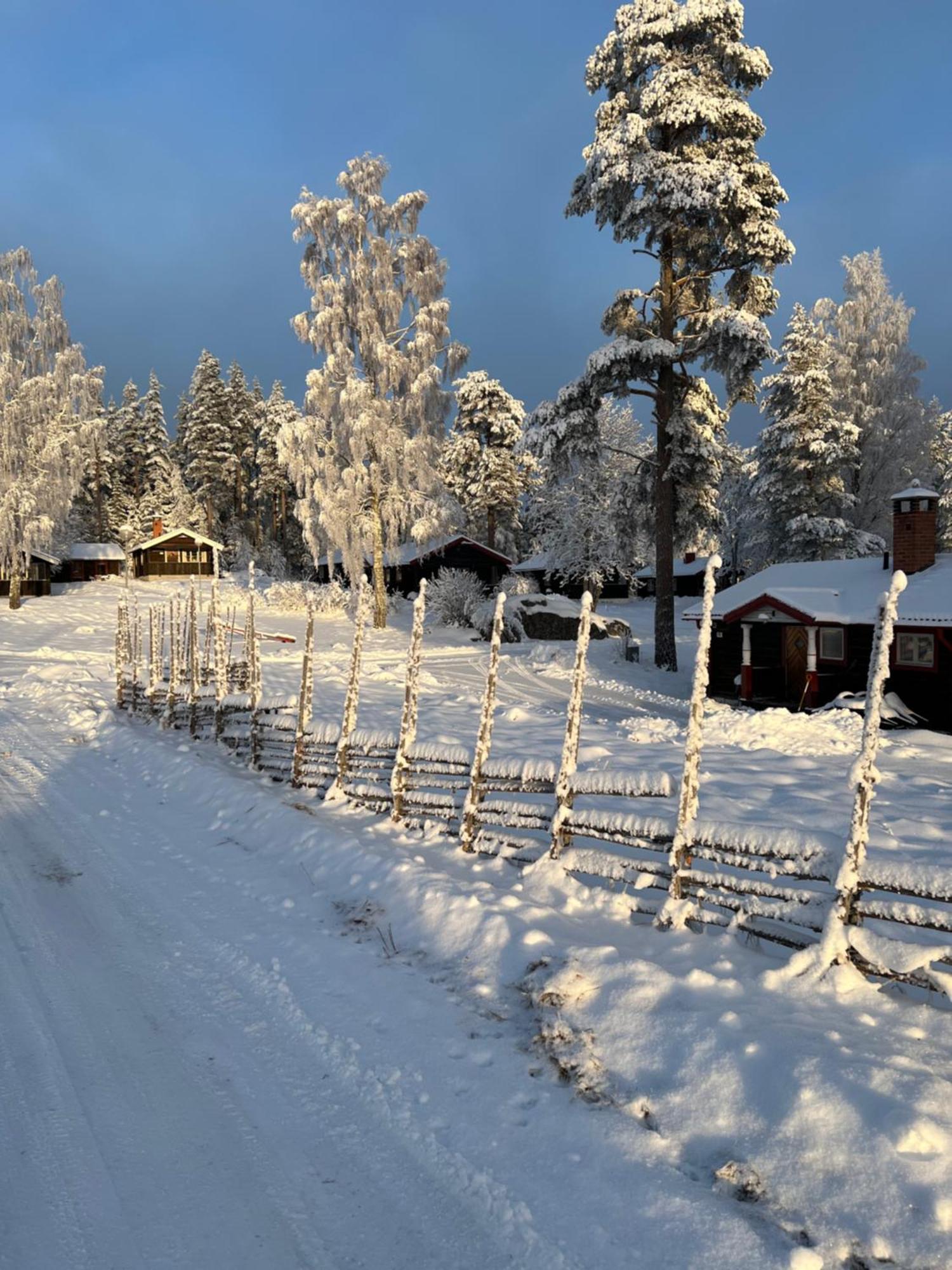 Siljansnaes Stugby Hotel Exterior photo