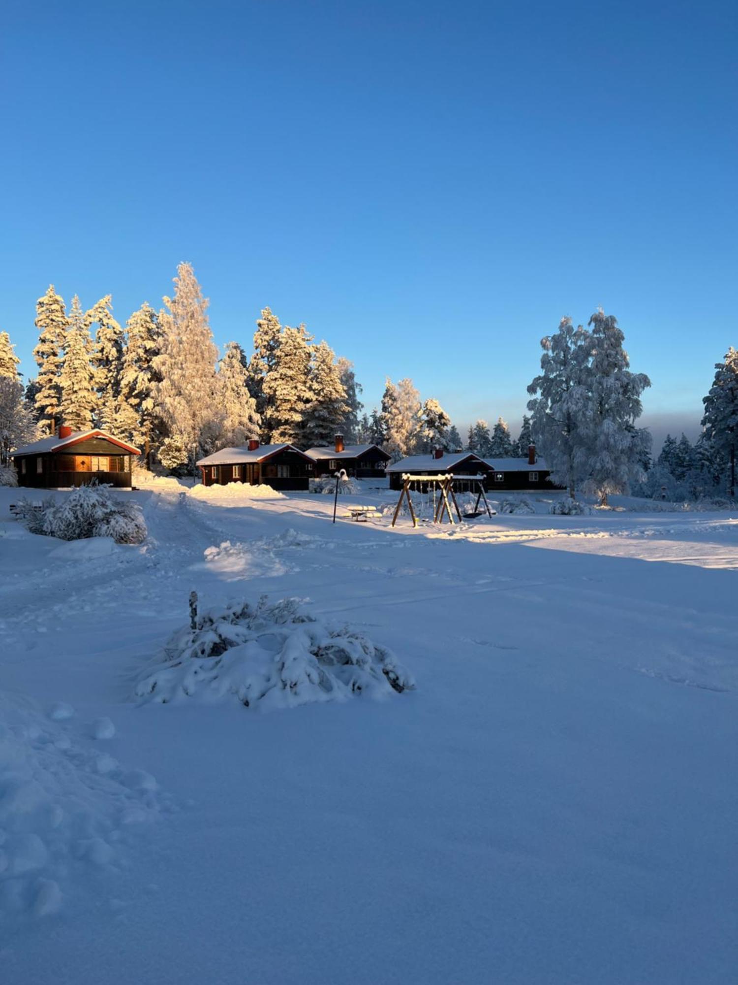 Siljansnaes Stugby Hotel Exterior photo