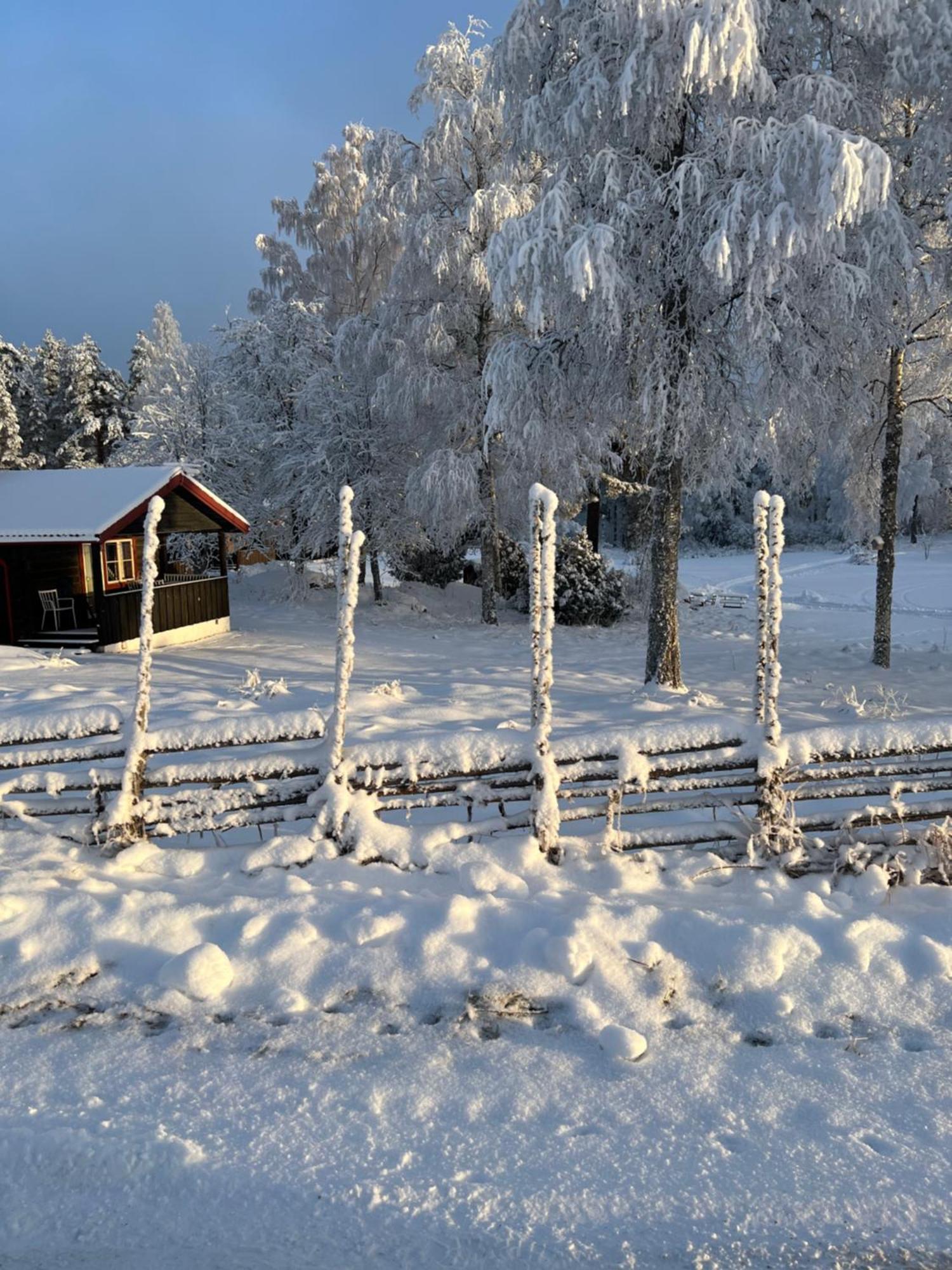 Siljansnaes Stugby Hotel Exterior photo