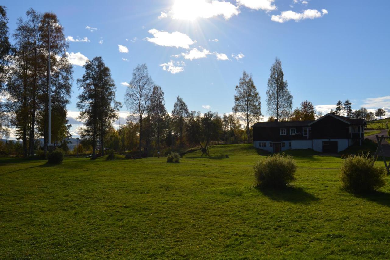 Siljansnaes Stugby Hotel Exterior photo